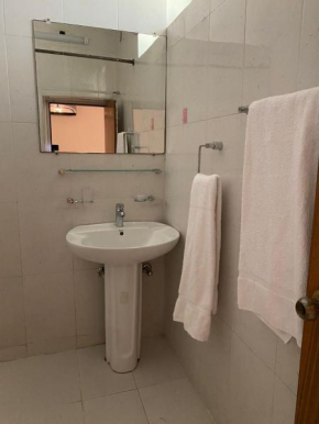 Two minutes walk from jinnah super market, Islamabad